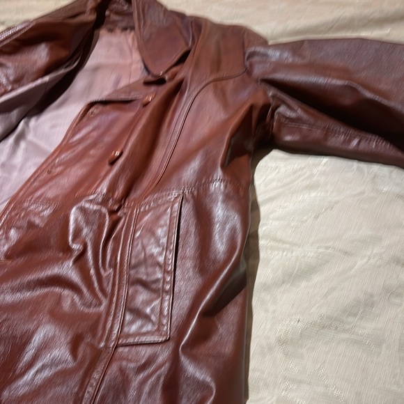 Vintage Leather Jacket - Picture 3 of 3